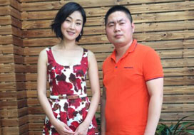 广州yy易游与明星合影